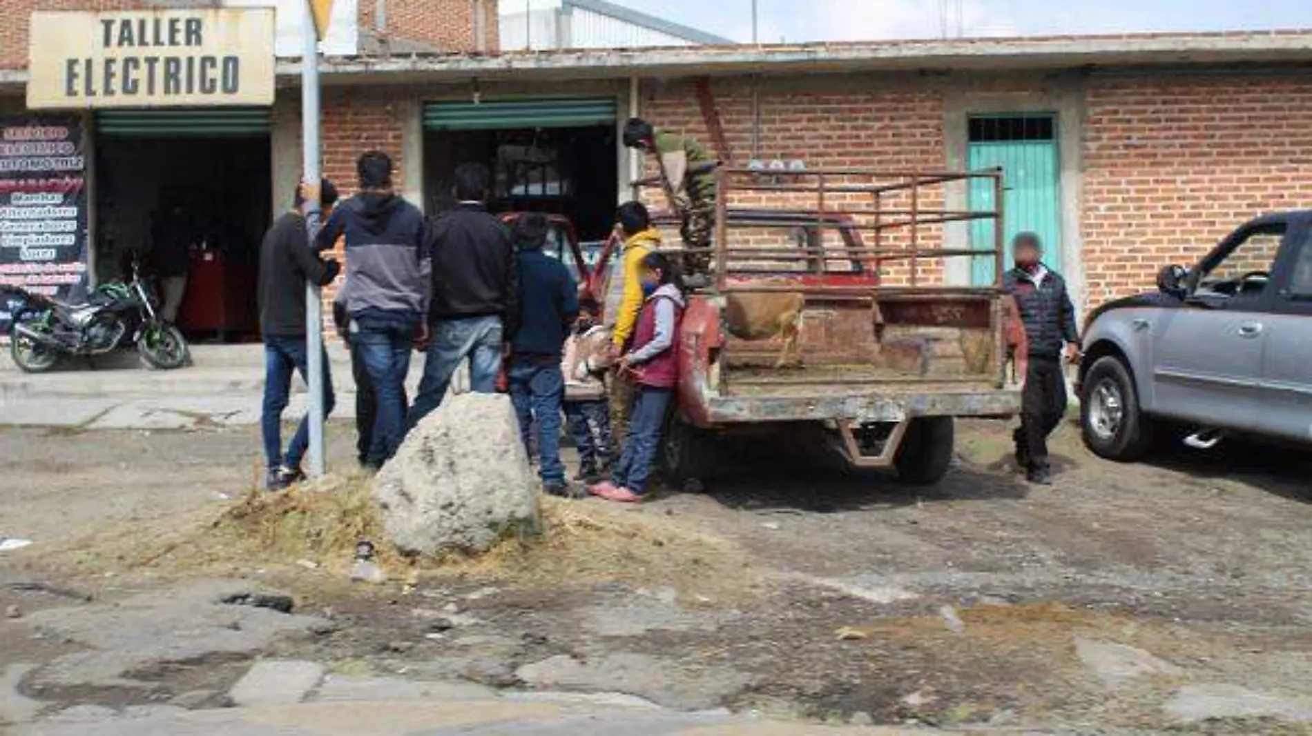 TIANGUIS GANADERO